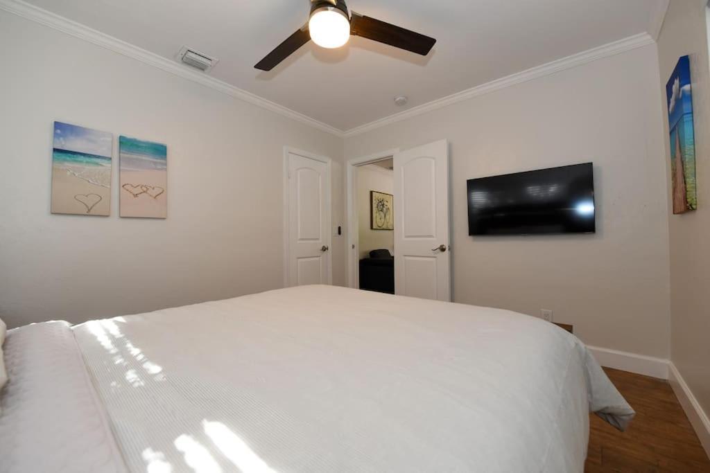 4Br Home, Hot Tub, Near Beach & Wilton Manors Fort Lauderdale Exterior foto