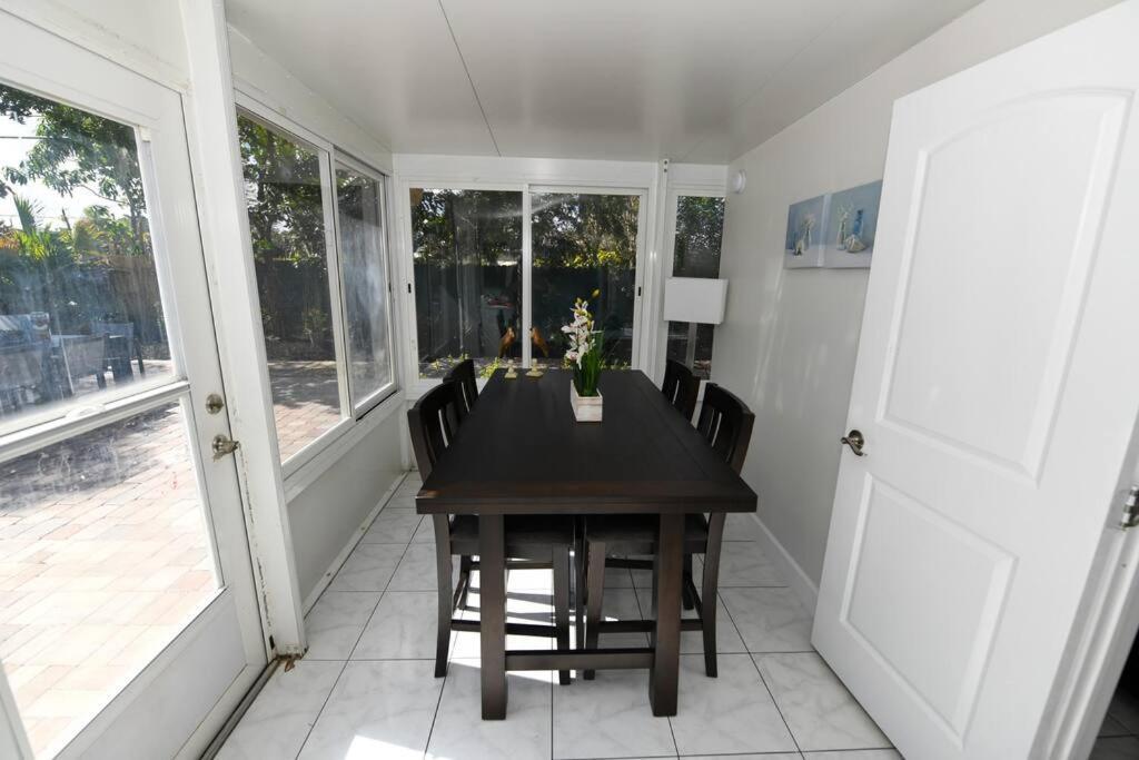4Br Home, Hot Tub, Near Beach & Wilton Manors Fort Lauderdale Exterior foto